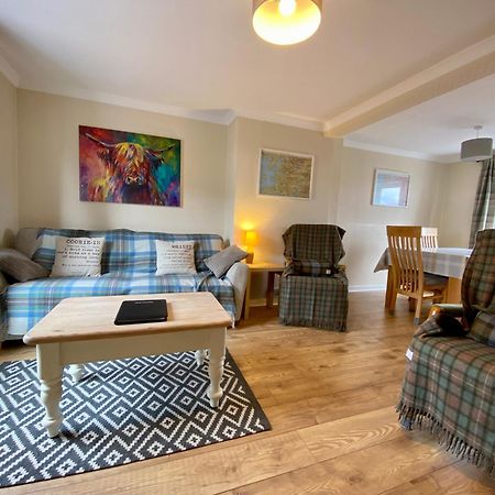 Traditional 3 Bed Town House Inverlochy Exterior photo